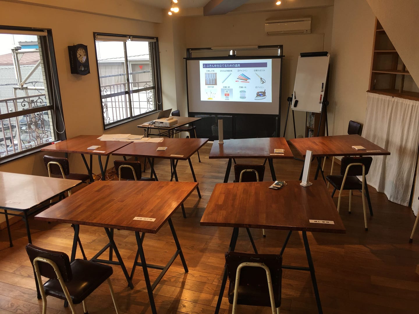 7113B2E9-8340-4F68-8187-185FABDDB58F